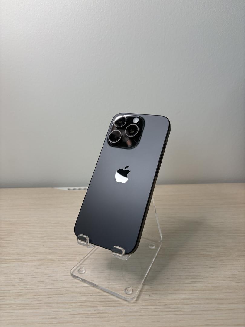 iPhone 16 Pro reacondicionado JeiperdShop