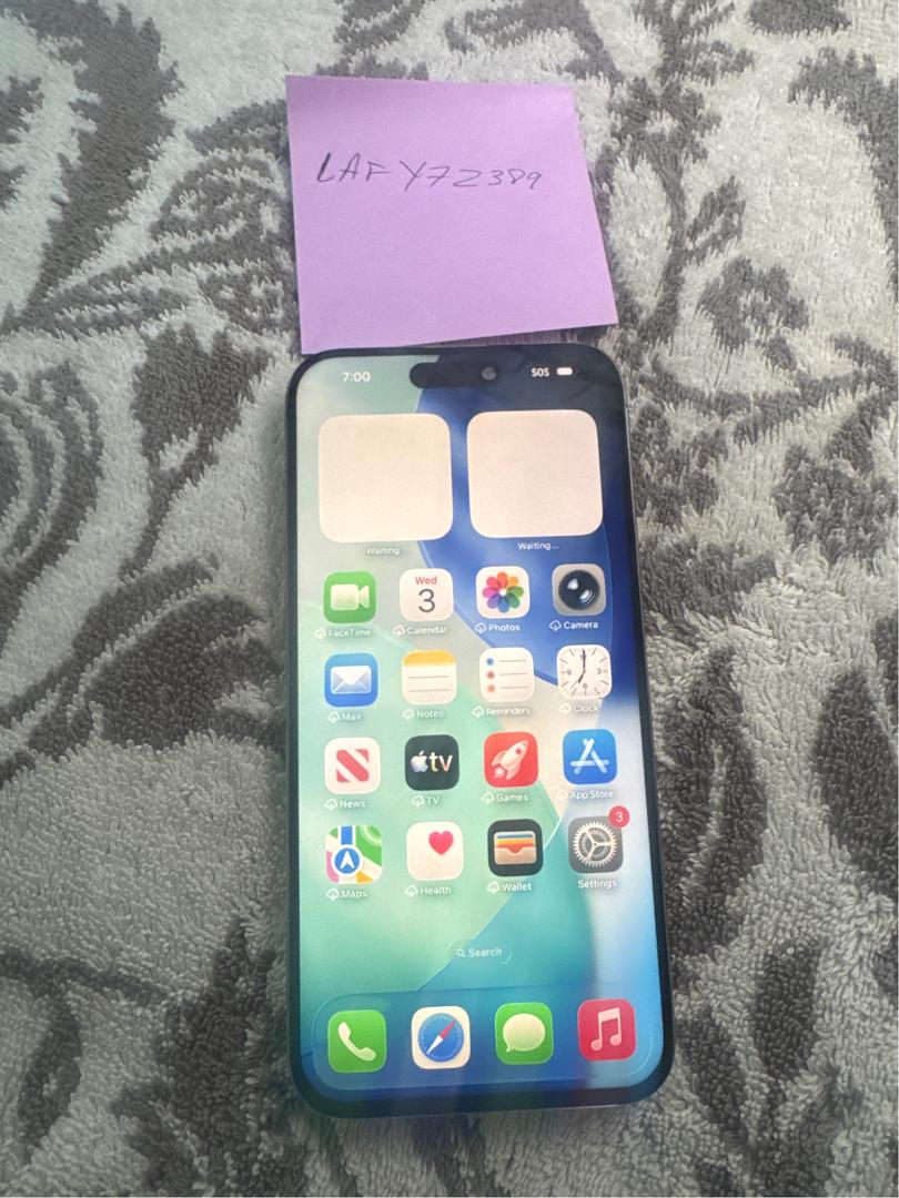iPhone 15 Pro Max reacondicionado JeiperdShop