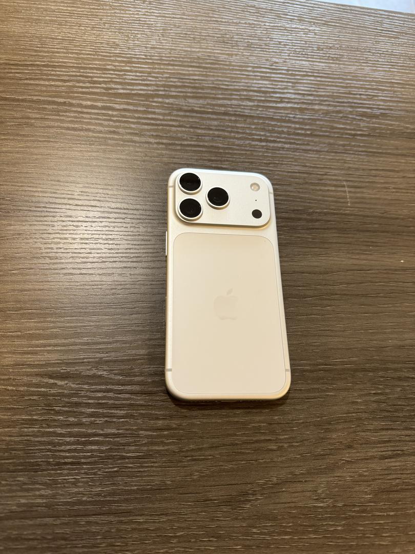 iPhone 17 Pro reacondicionado JeiperdShop