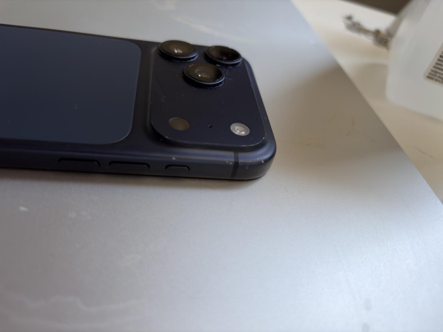 iPhone 17 Pro Max reacondicionado JeiperdShop