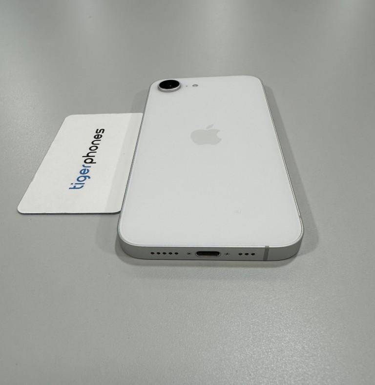 iPhone 16e reacondicionado JeiperdShop