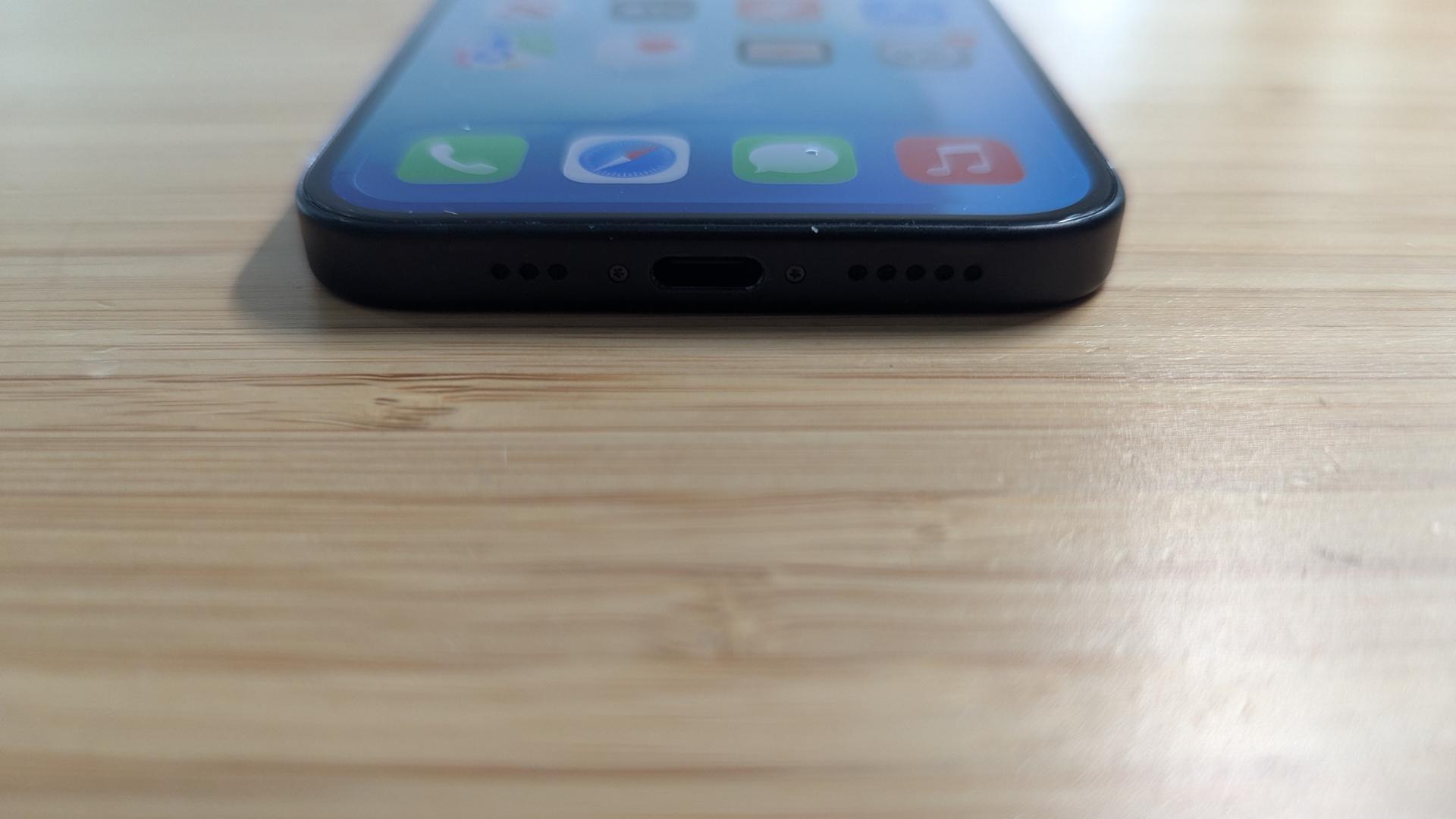 iPhone 15 reacondicionado JeiperdShop